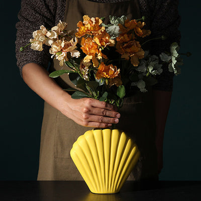 Nordic Morandi Shell Ceramic Vase