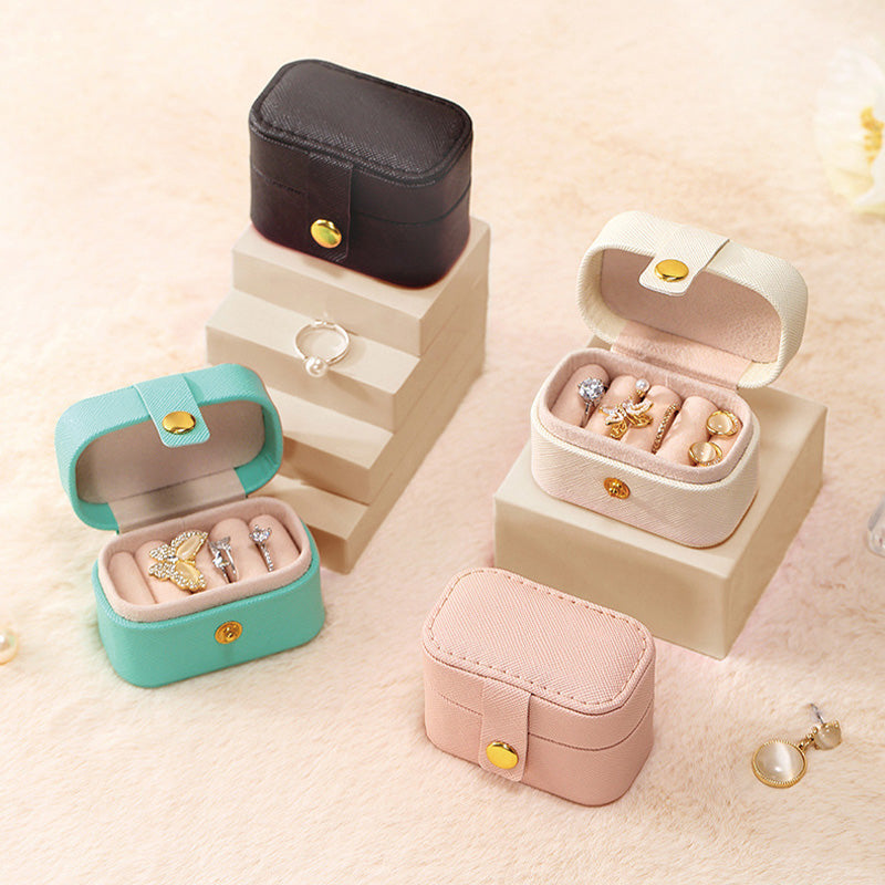 Mini Travel Jewellery Organizer – Faux Leather Portable Case for Rings, Earrings